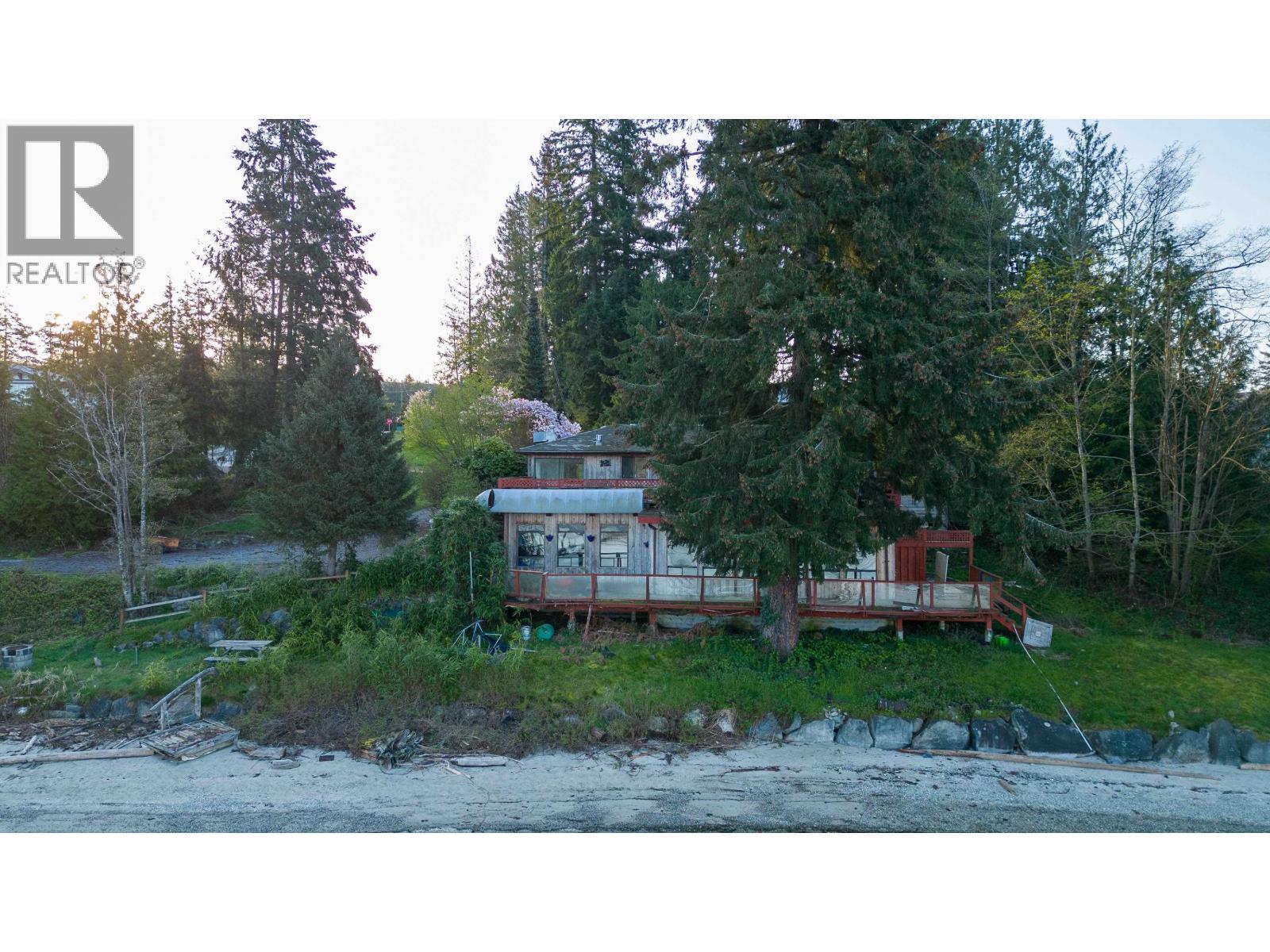 5591 DELTA ROAD, Sechelt