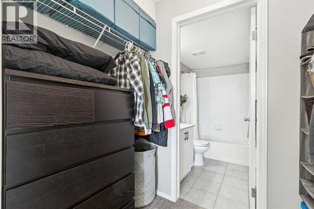 Single Family House for Sale in   Royal Birch Boulevard Royal Oak Calgary 