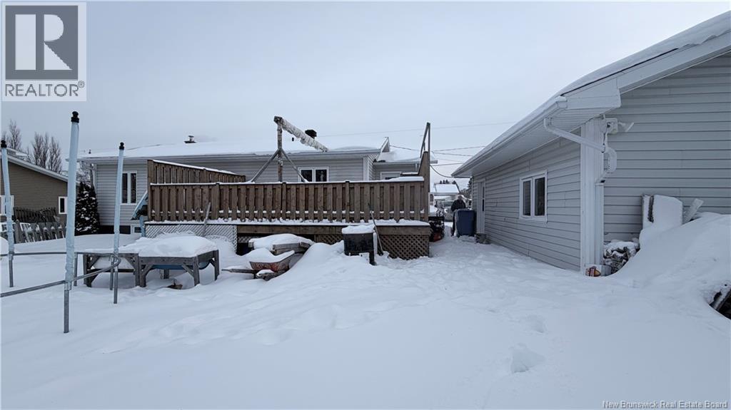 196 CASWELL STREET - 31