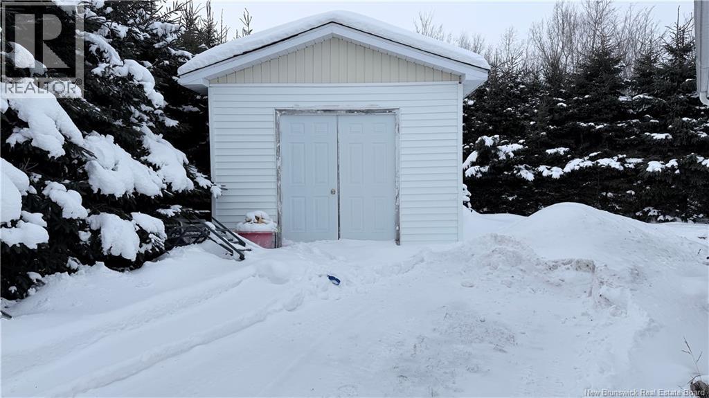 196 CASWELL STREET - 32