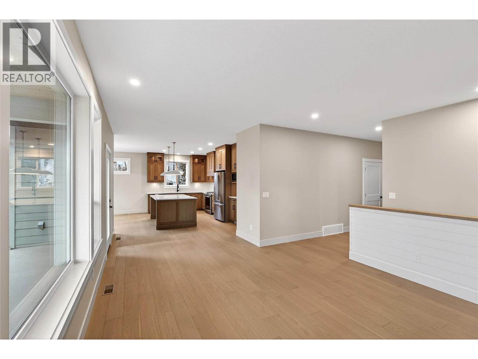 3682 Braelyn Road, Tappen