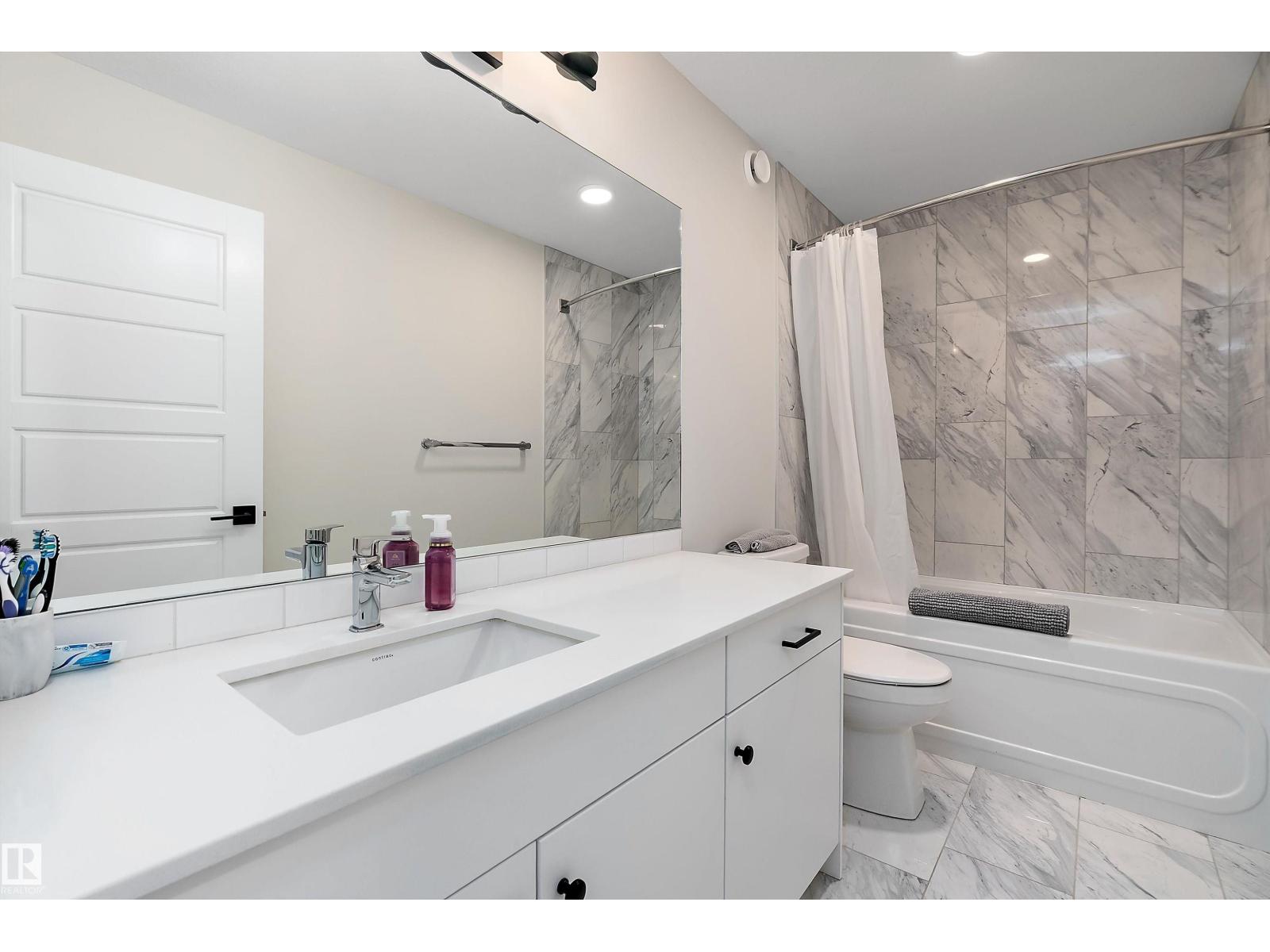 17 EMERALD WY, Spruce Grove