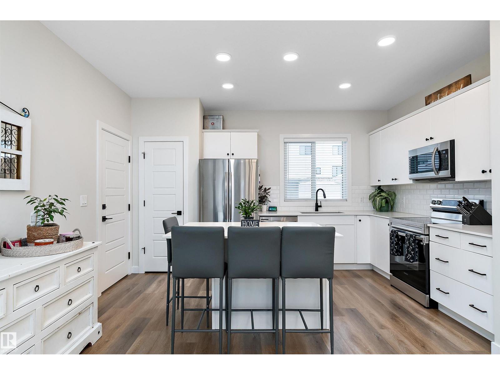 17 EMERALD WY, Spruce Grove