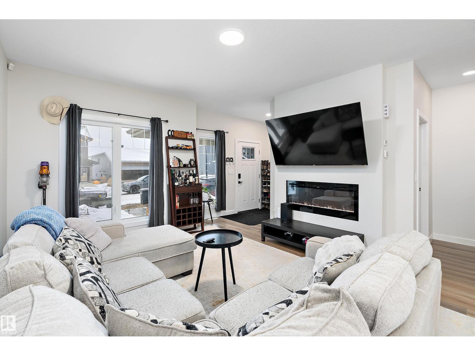 17 EMERALD WY, Spruce Grove