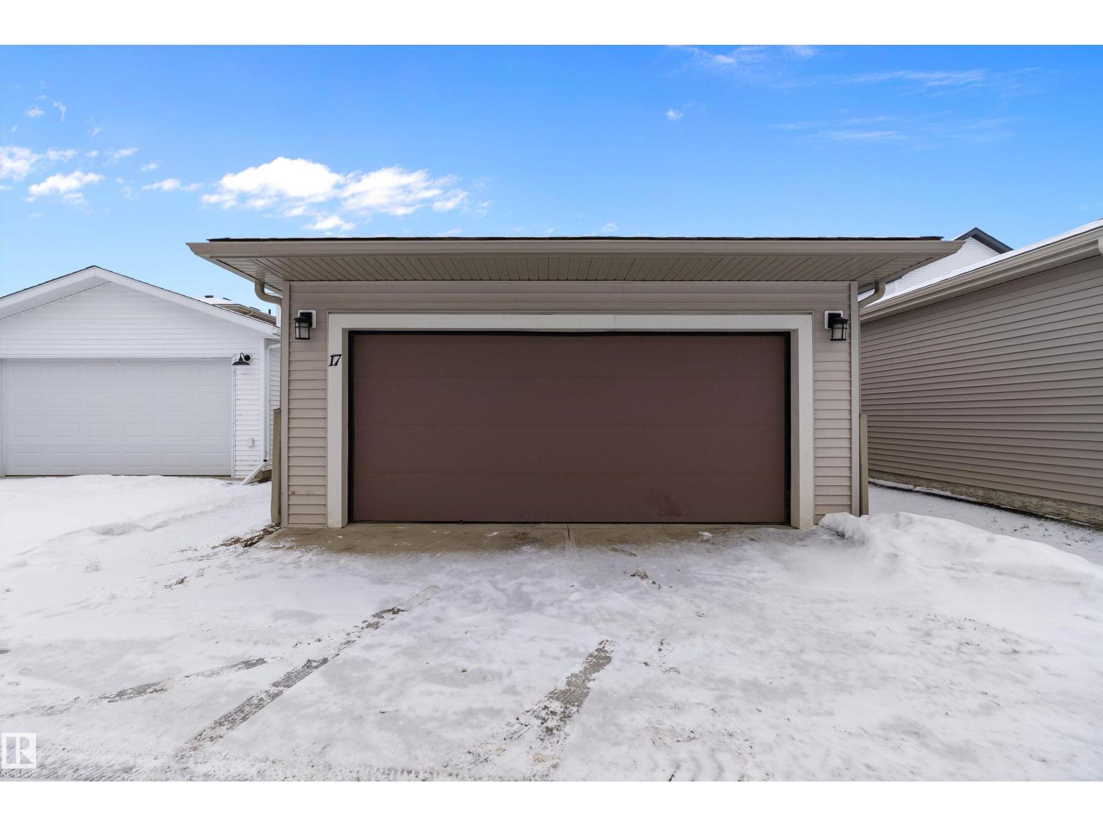 17 EMERALD WY, Spruce Grove