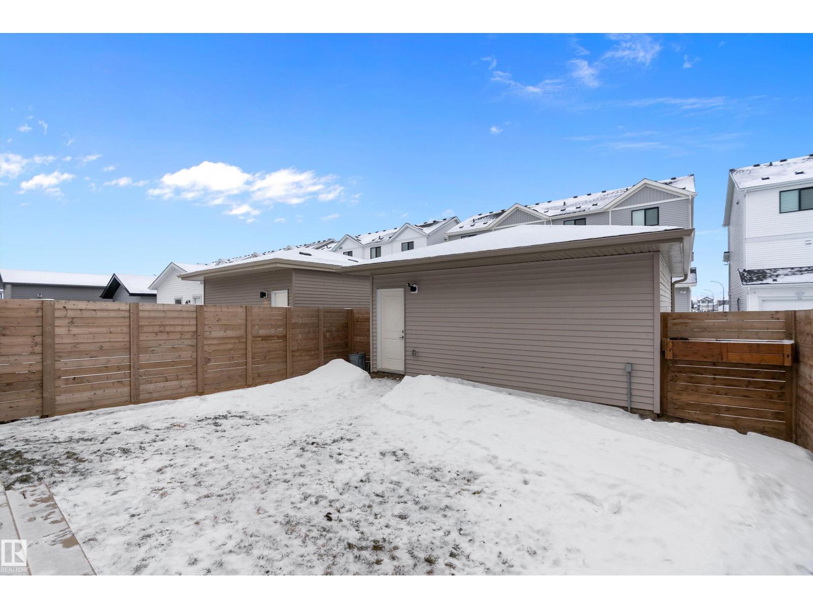 17 EMERALD WY, Spruce Grove
