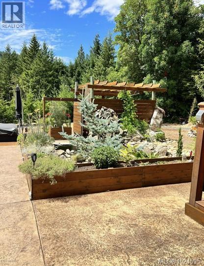 1680 Peligren Pl, Qualicum Beach