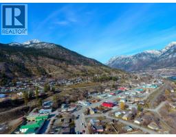 818 Main Street, Lillooet, BC V0K1V0 Photo 8