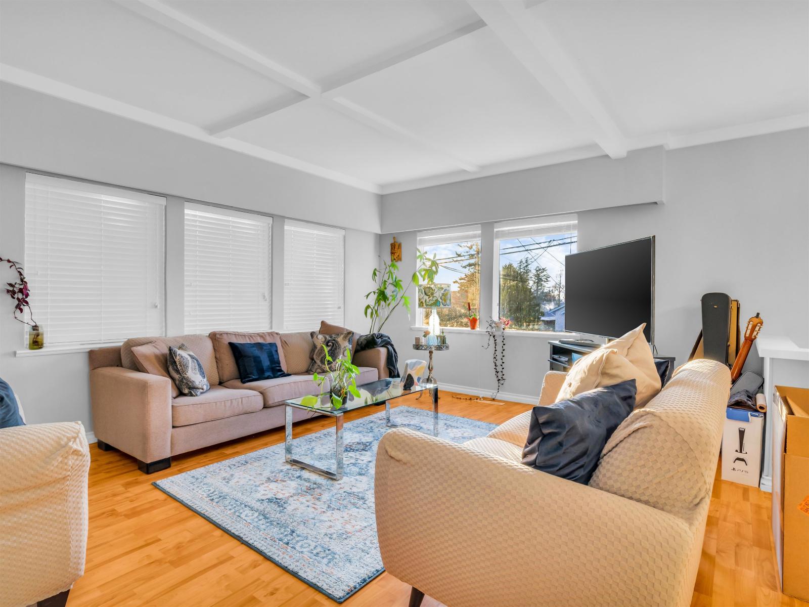 852 STEVENS STREET, White Rock