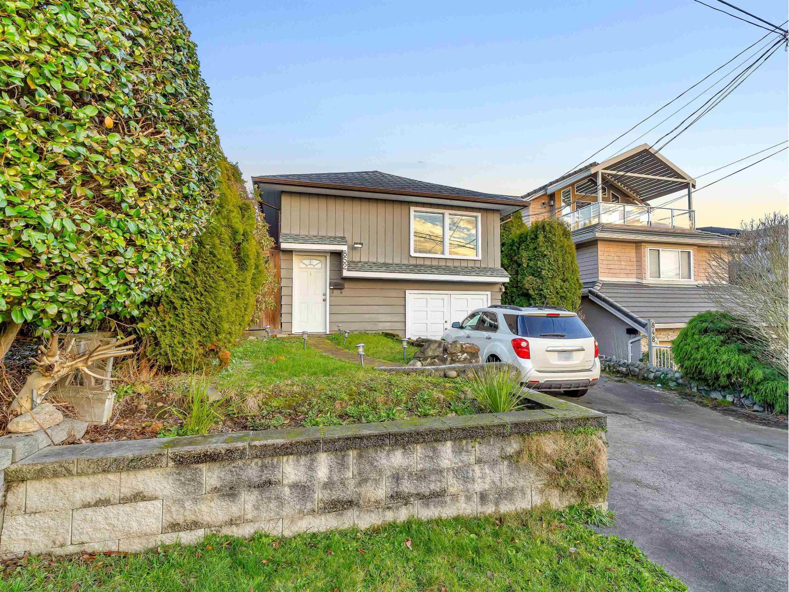 852 STEVENS STREET, White Rock