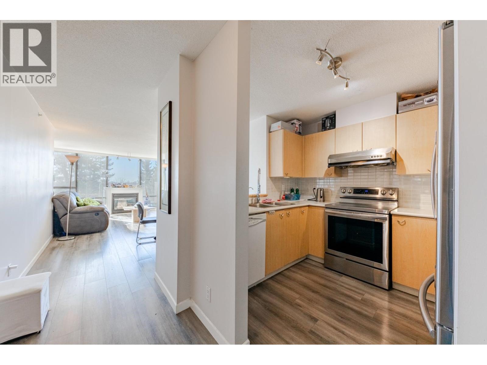 #708-8180 GRANVILLE Avenue, Richmond