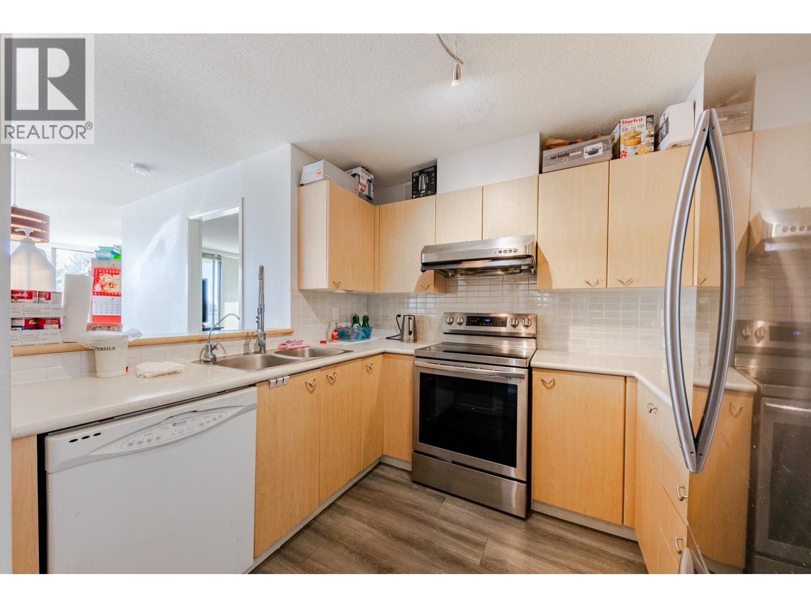 #708-8180 GRANVILLE Avenue, Richmond