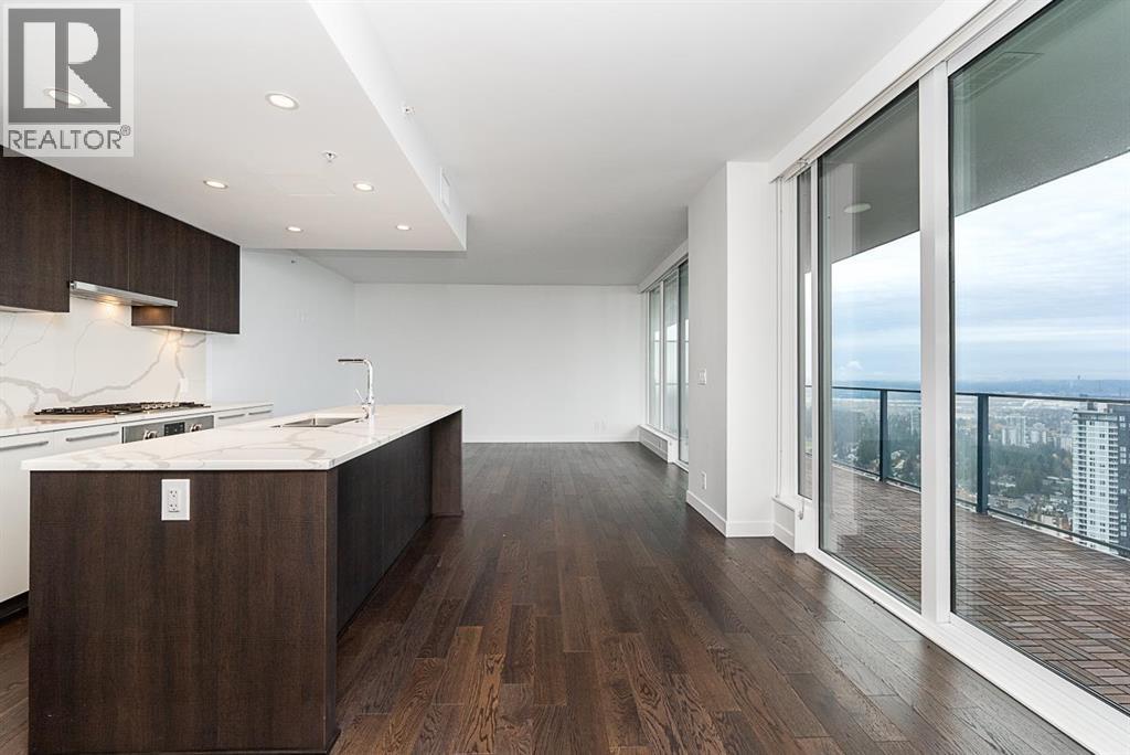 4601 567 CLARKE ROAD, Coquitlam