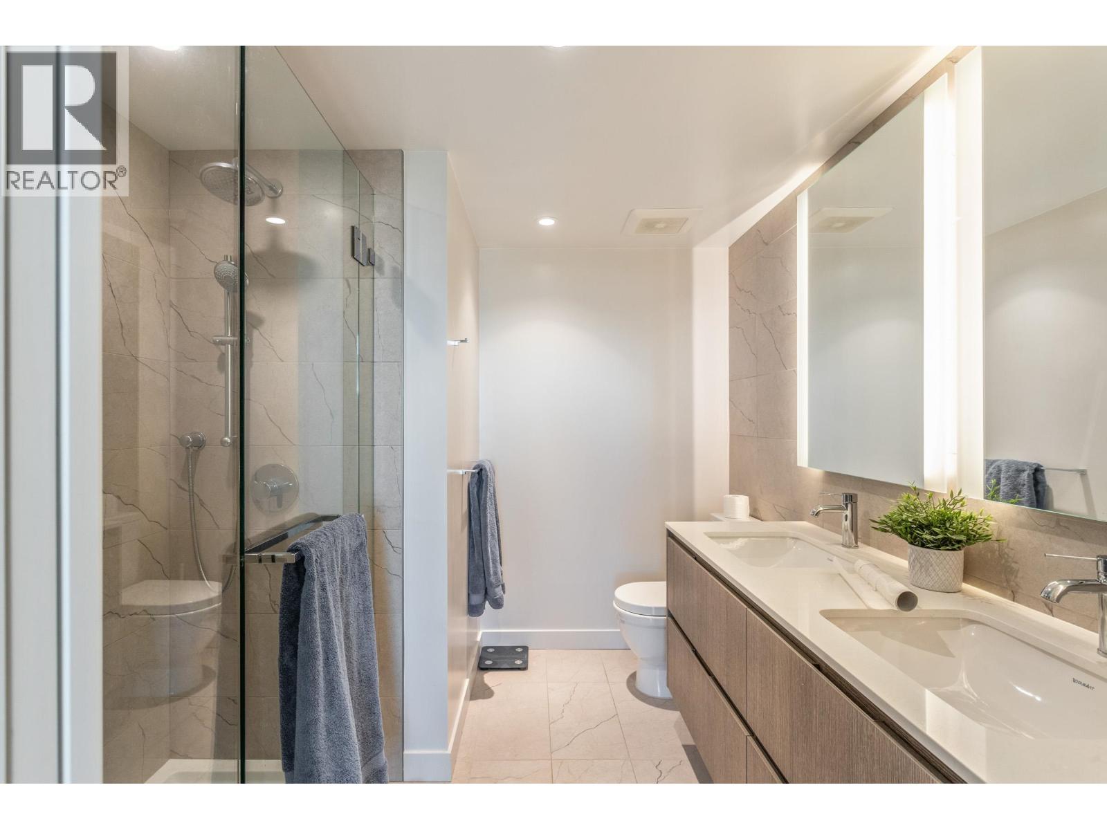 2306 1500 FERN STREET, North Vancouver