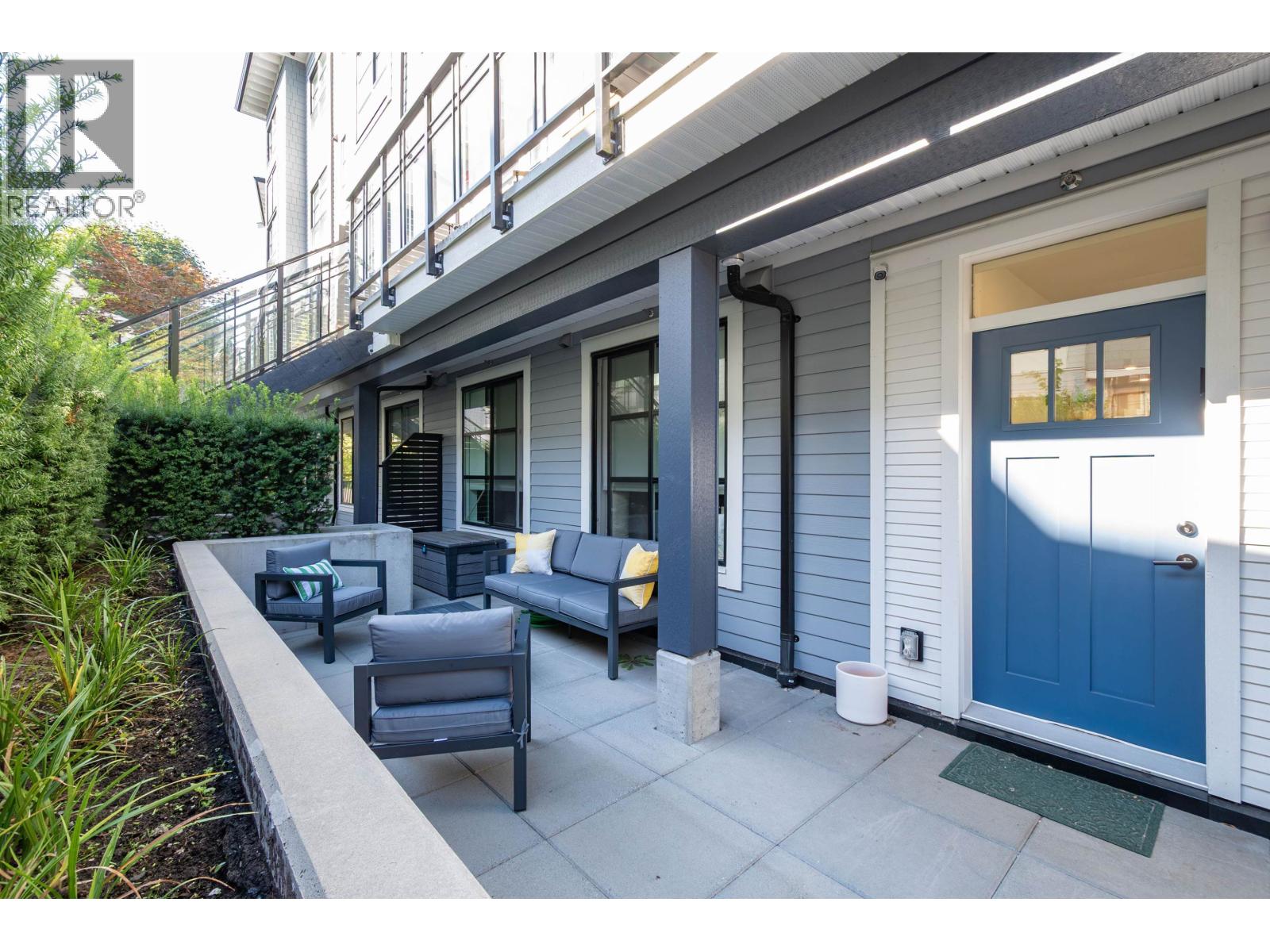 118 2045 HERITAGE PARK LANE, North Vancouver