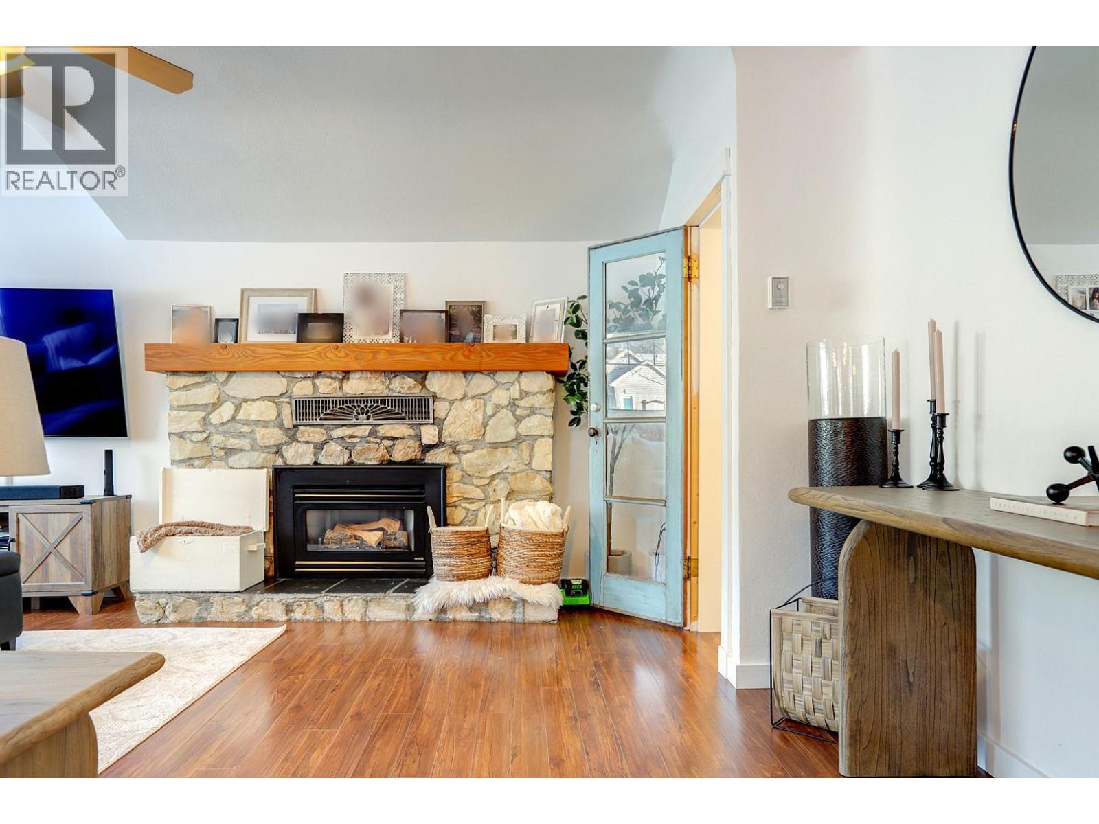 2245 Shuswap Avenue, Lumby