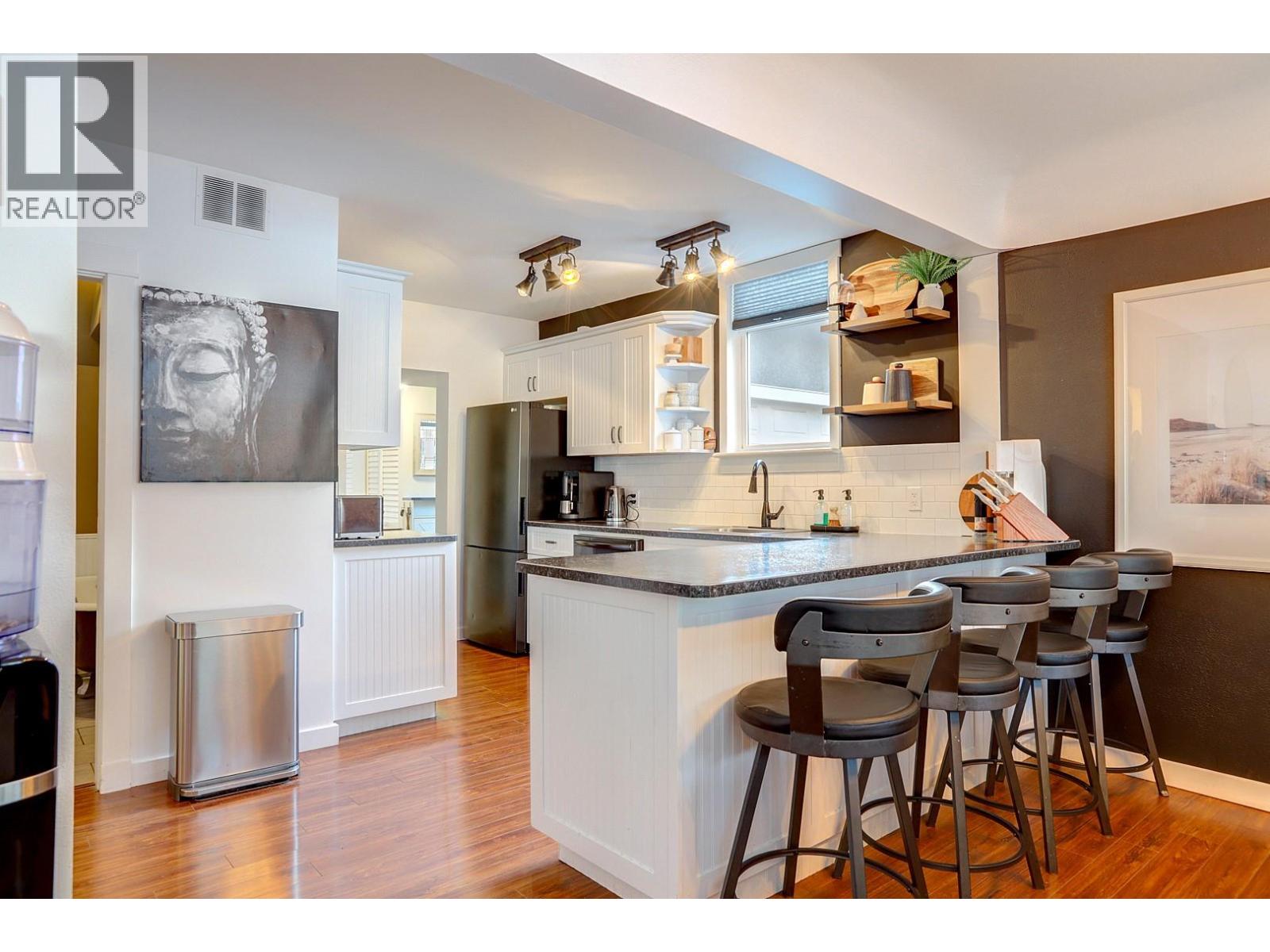 2245 Shuswap Avenue, Lumby