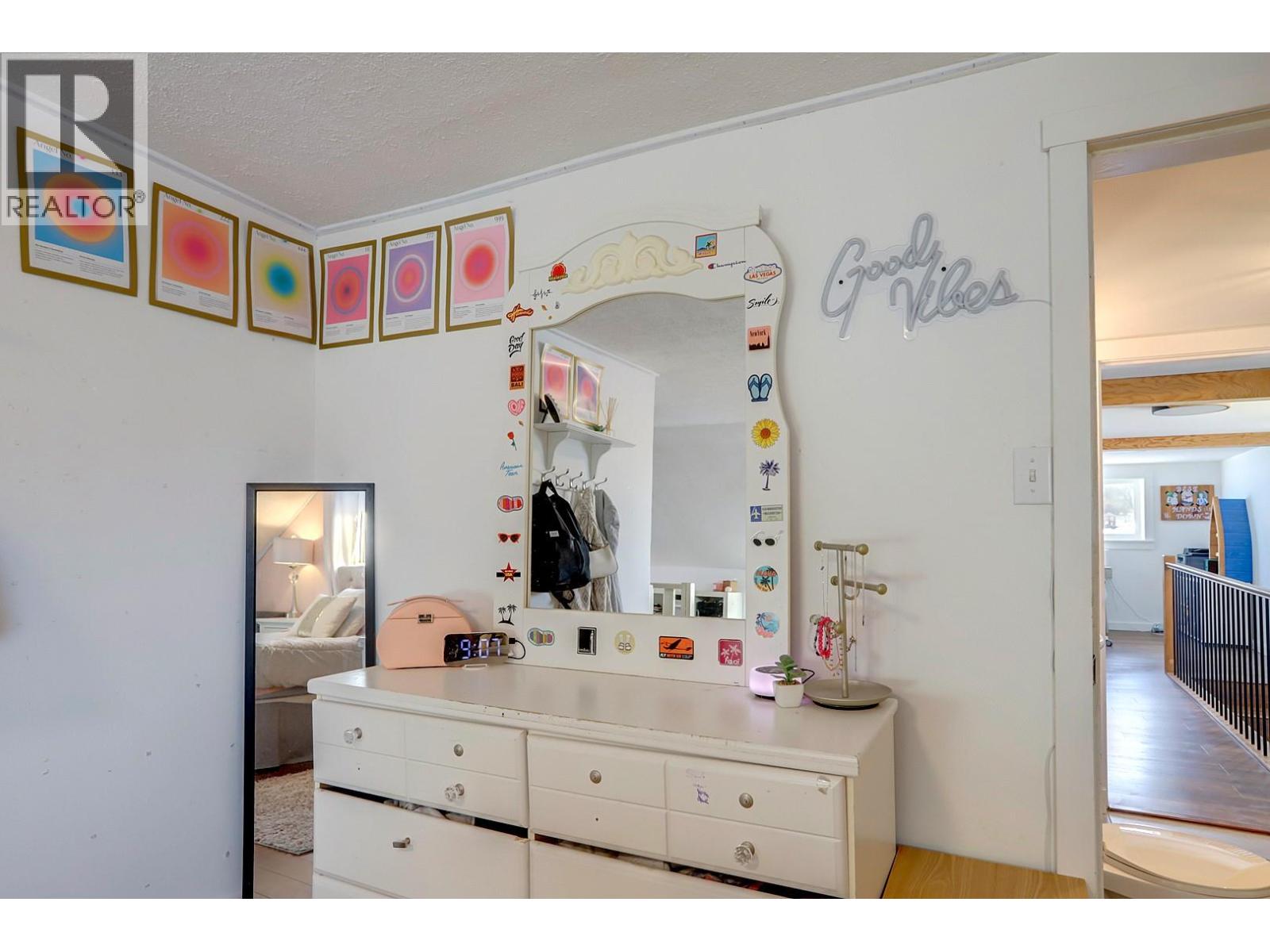 2245 Shuswap Avenue, Lumby