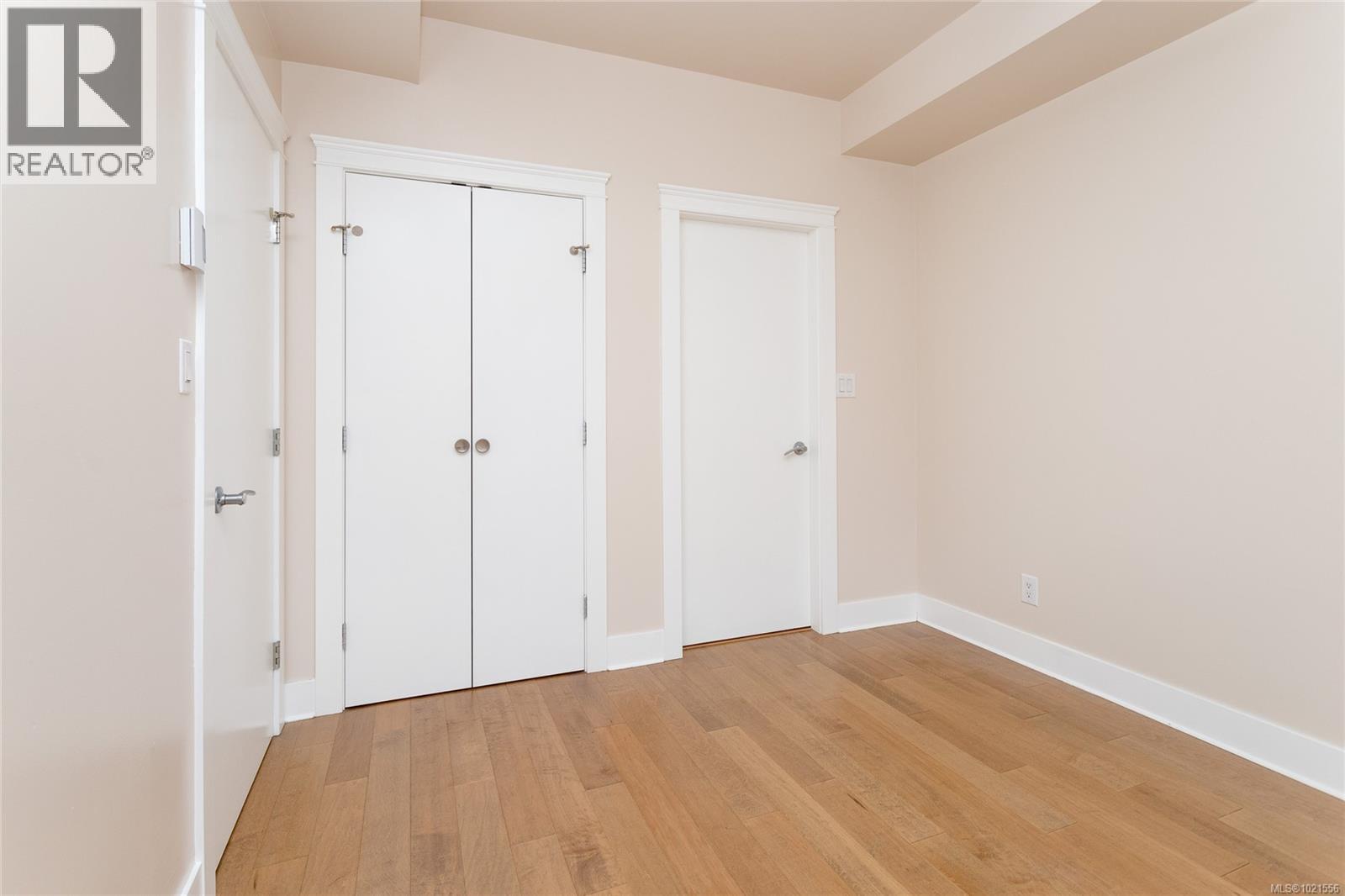 212 21 Conard St, View Royal