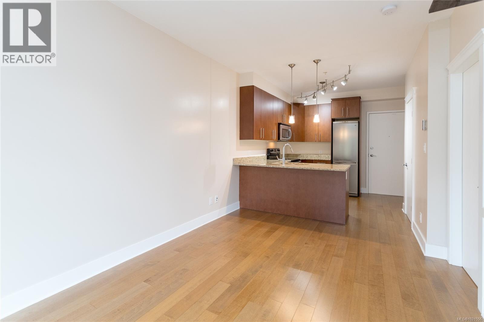 212 21 Conard St, View Royal