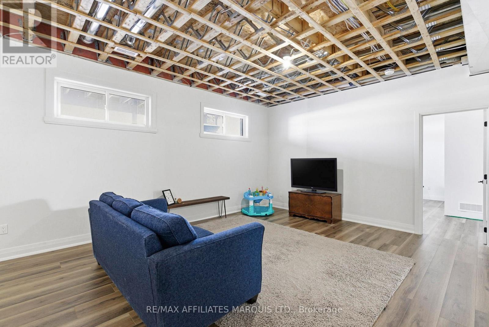 16119 EAMER ROAD — photo 25
