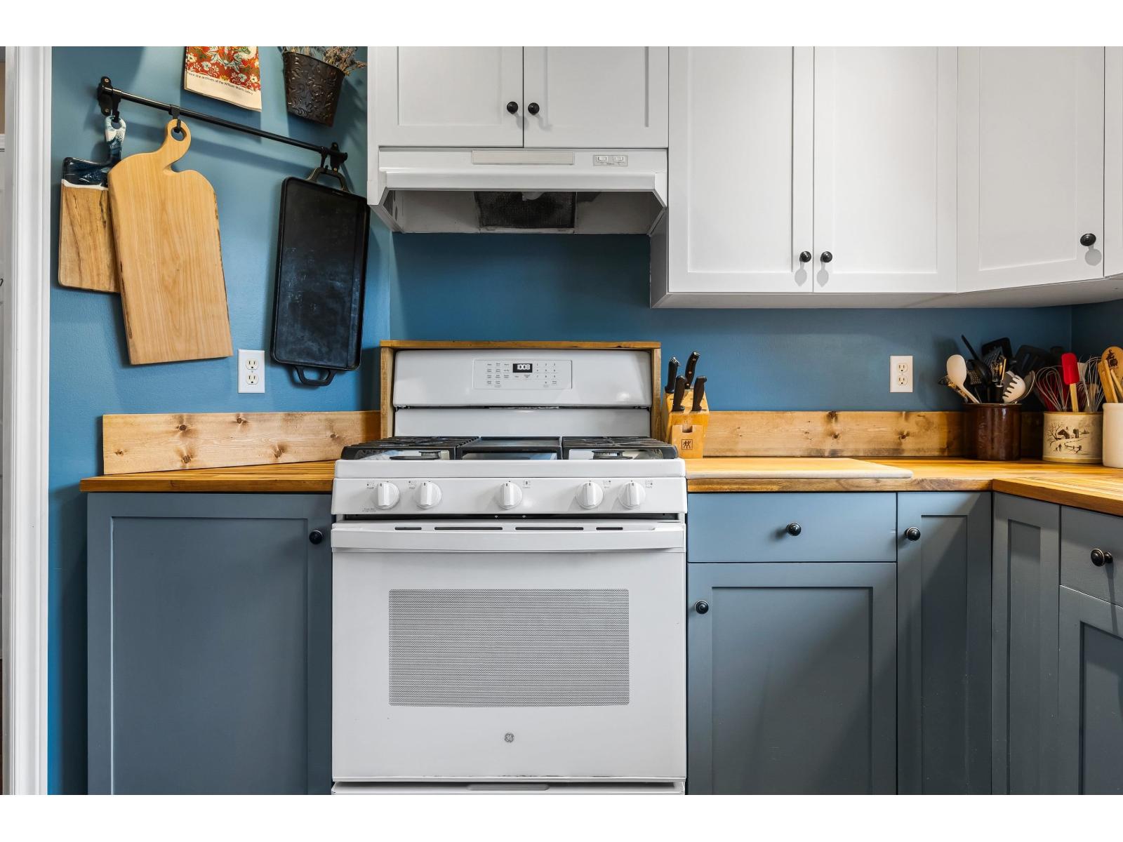 3 46906 RUSSELL ROAD, Promontory, Chilliwack