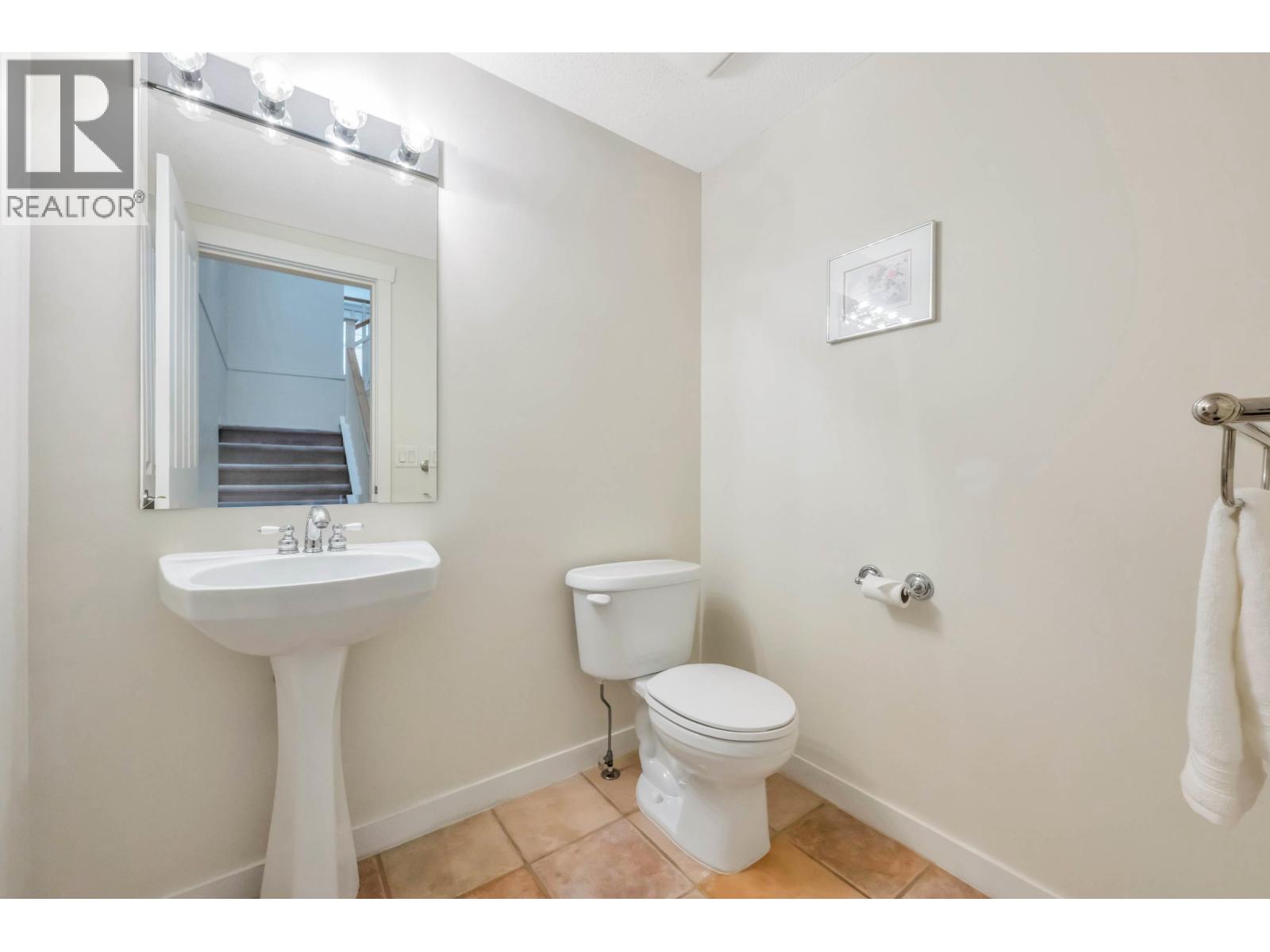 #68-5900 FERRY Road, Delta