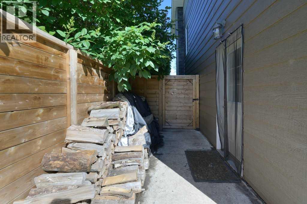 5238 52 Street, Lacombe