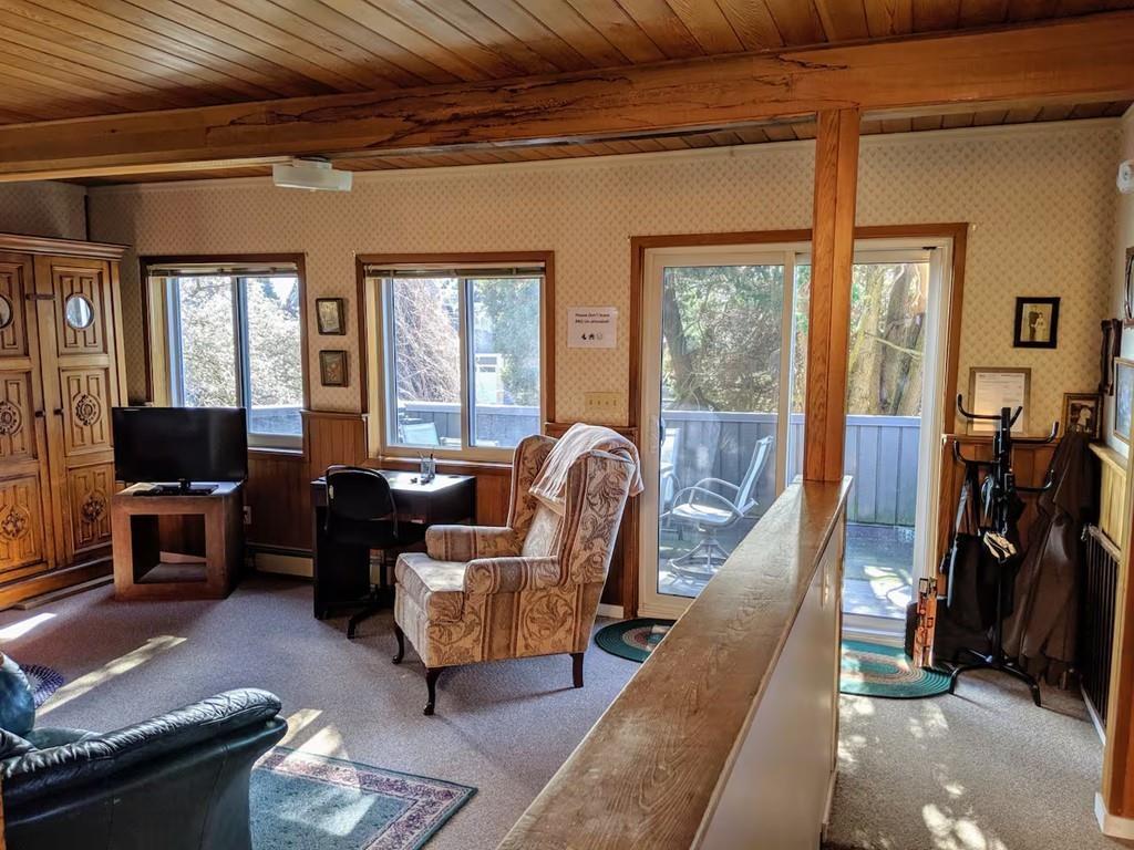 14737 GORDON AVENUE, White Rock