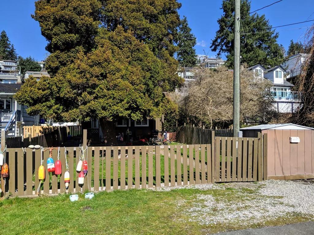 14737 GORDON AVENUE, White Rock