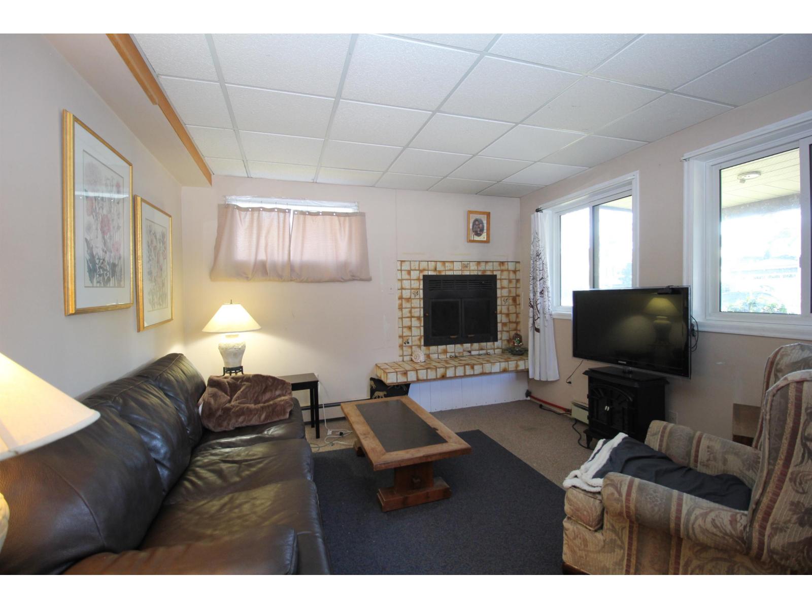 14737 GORDON AVENUE, White Rock