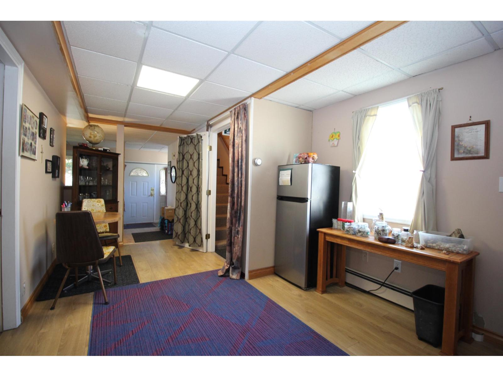 14737 GORDON AVENUE, White Rock