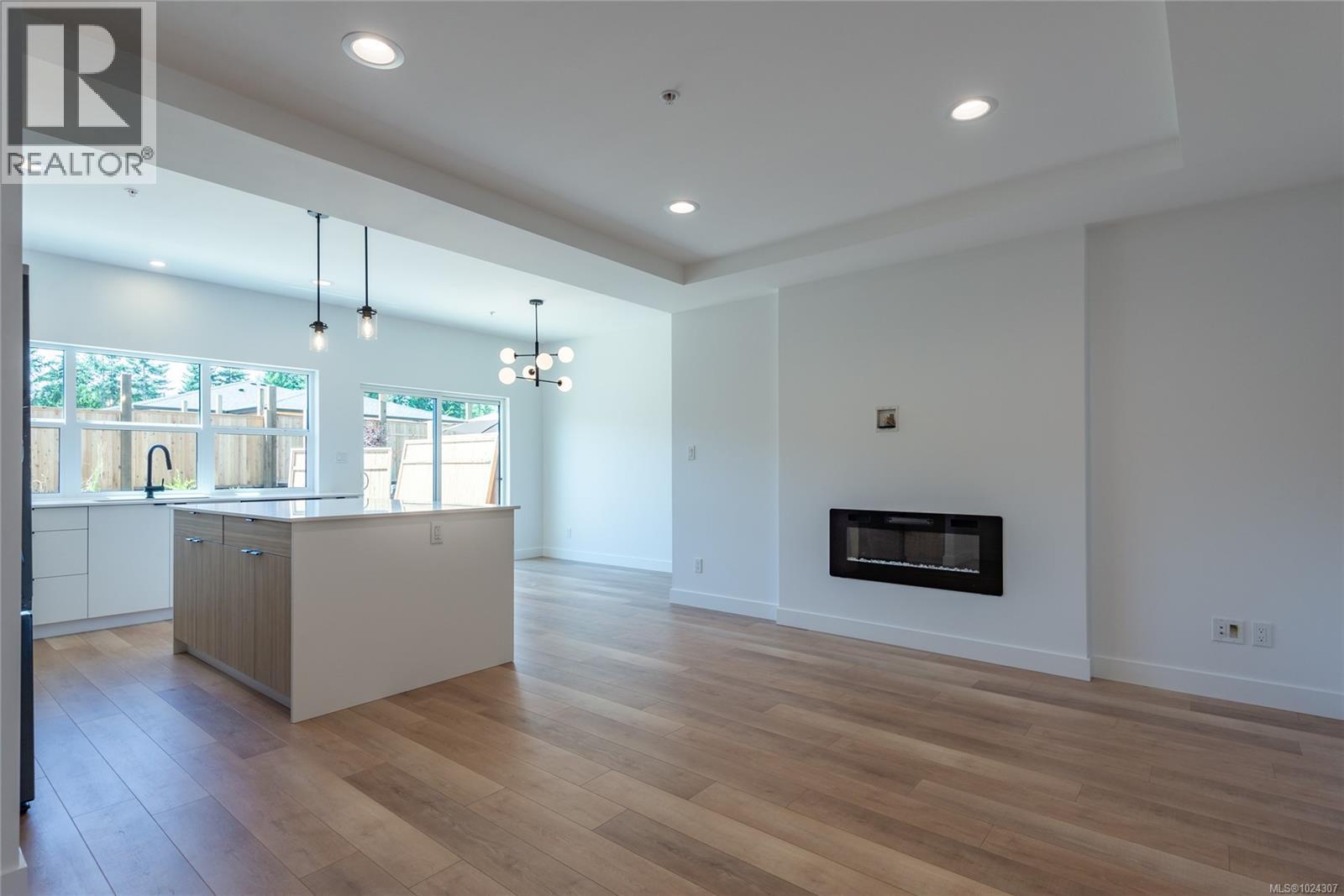 7 3028 Alder St S, Campbell River