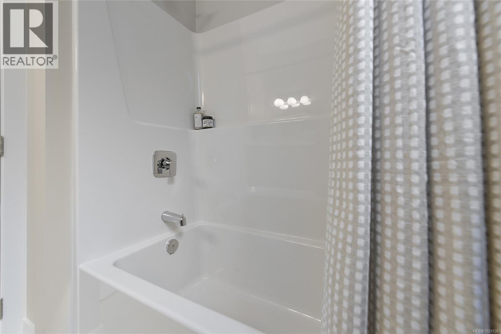 114 2950 Constellation Ave, Langford