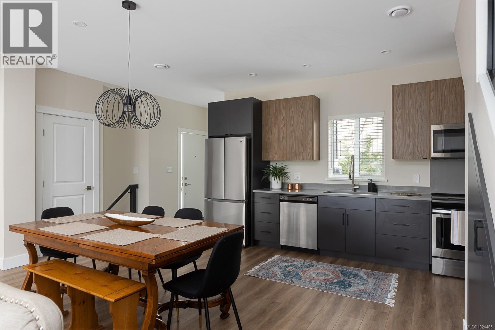 1 7470 Cottage Way, Lake Cowichan