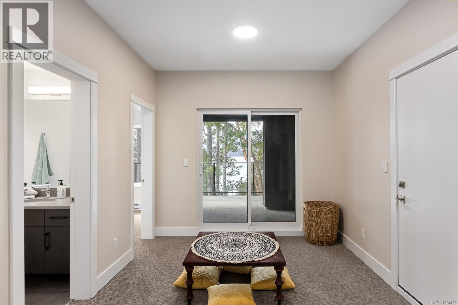 1 7470 Cottage Way, Lake Cowichan