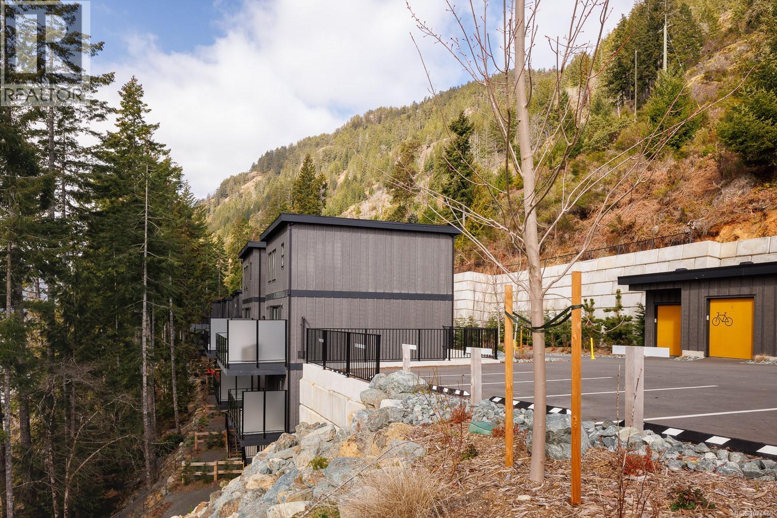 1 7470 Cottage Way, Lake Cowichan