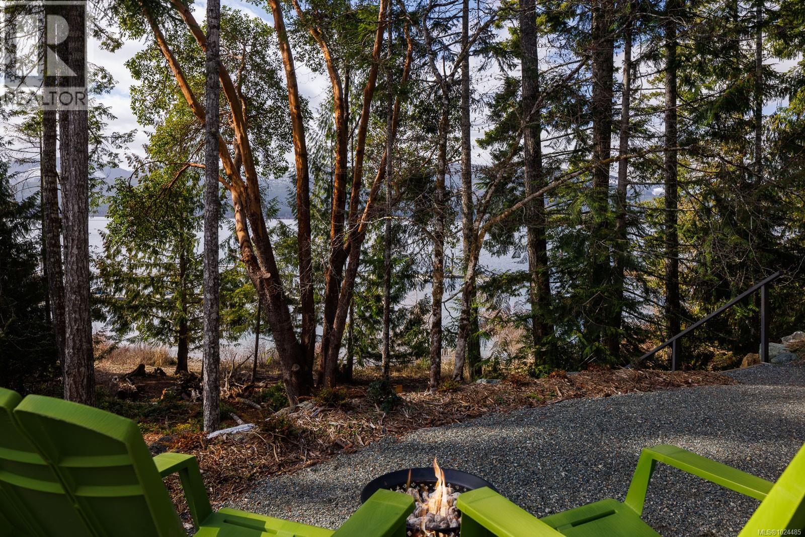 1 7470 Cottage Way, Lake Cowichan