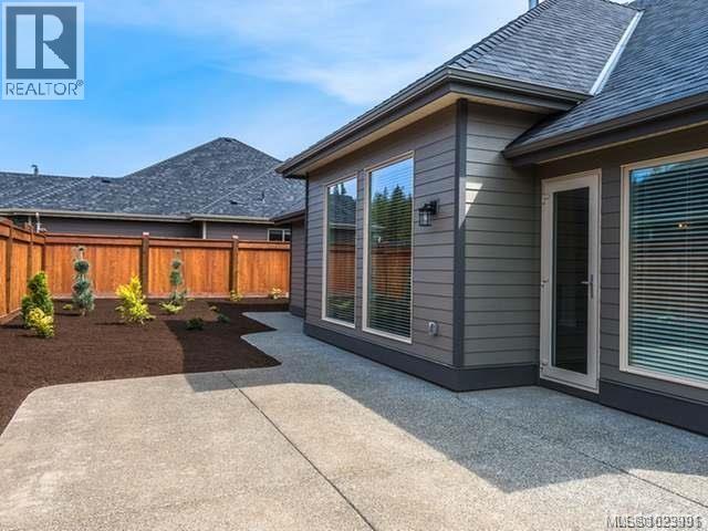 912 Ridgeline Blvd, Parksville