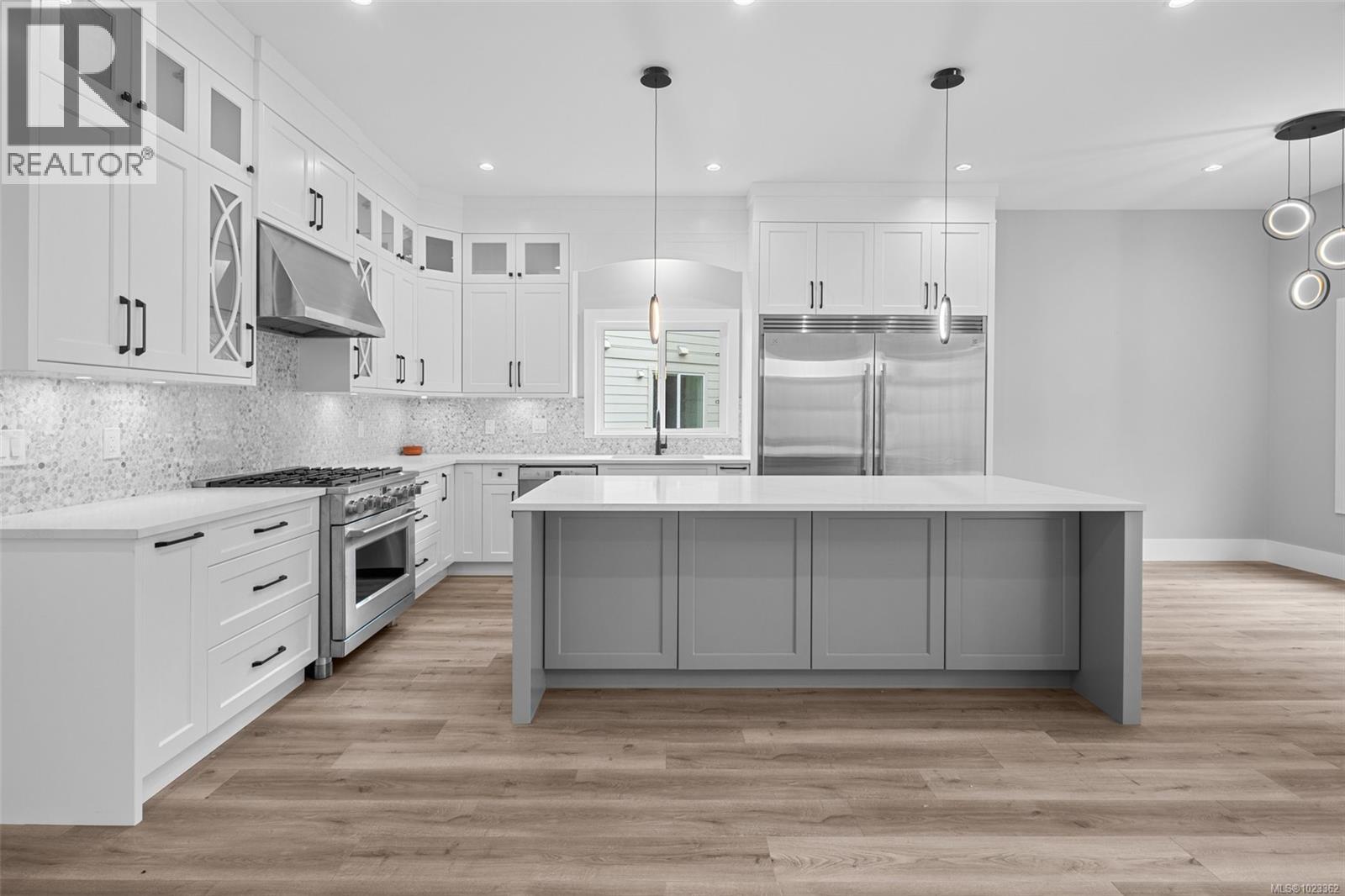 7036 Clarkson Pl - 22
