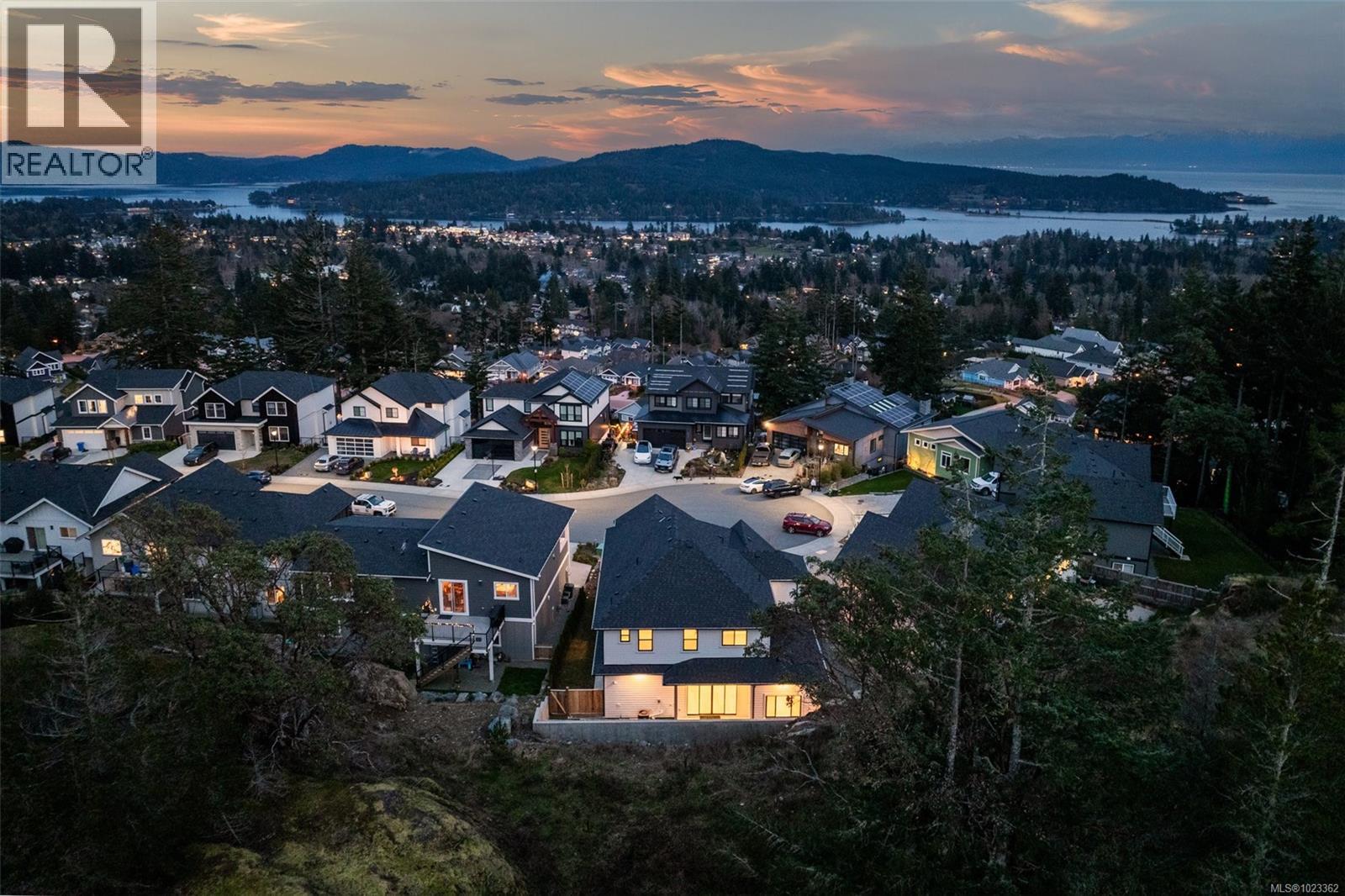 7036 Clarkson Pl, Sooke