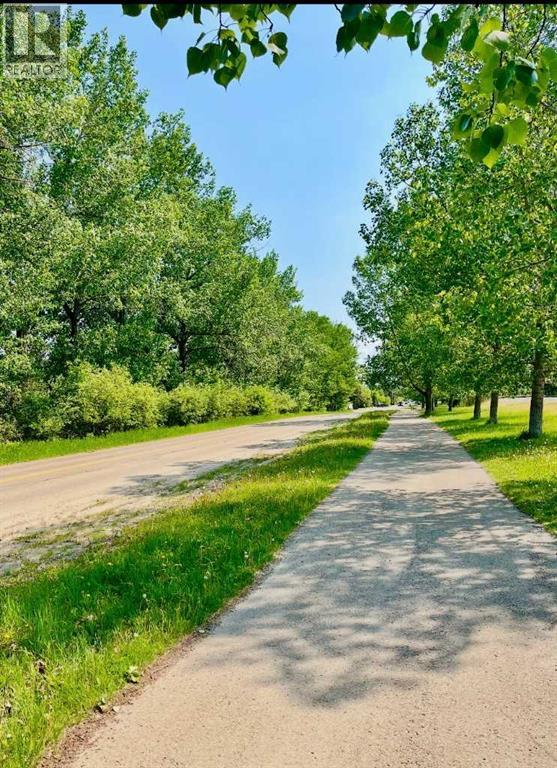 5220 50A Avenue, Sylvan Lake