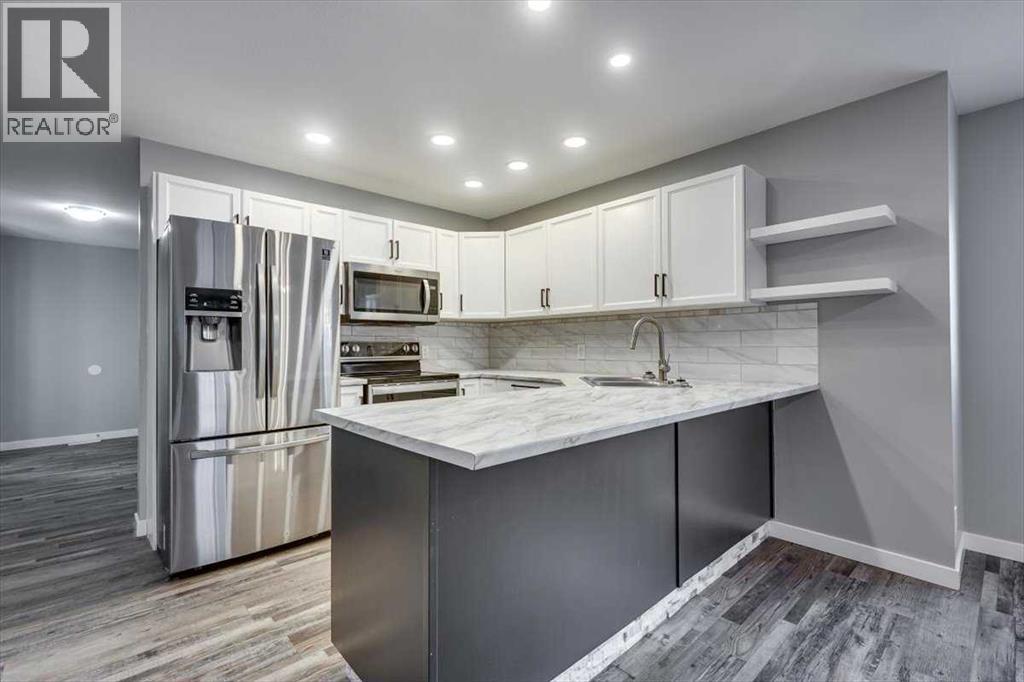 5220 50A Avenue, Sylvan Lake