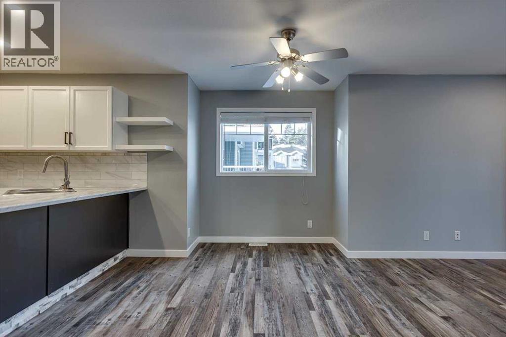 5220 50A Avenue, Sylvan Lake