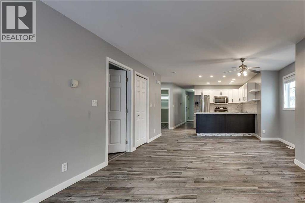 5220 50A Avenue, Sylvan Lake