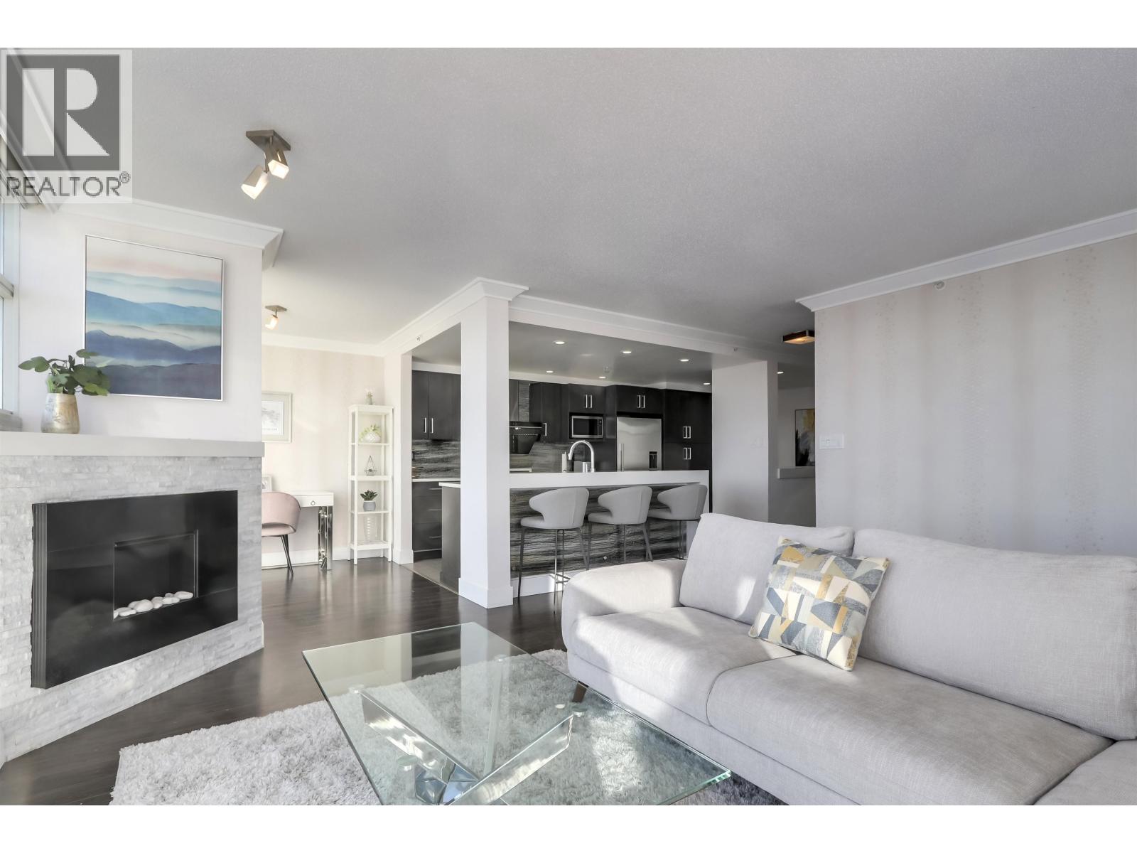 3002 1199 MARINASIDE CRESCENT, Vancouver