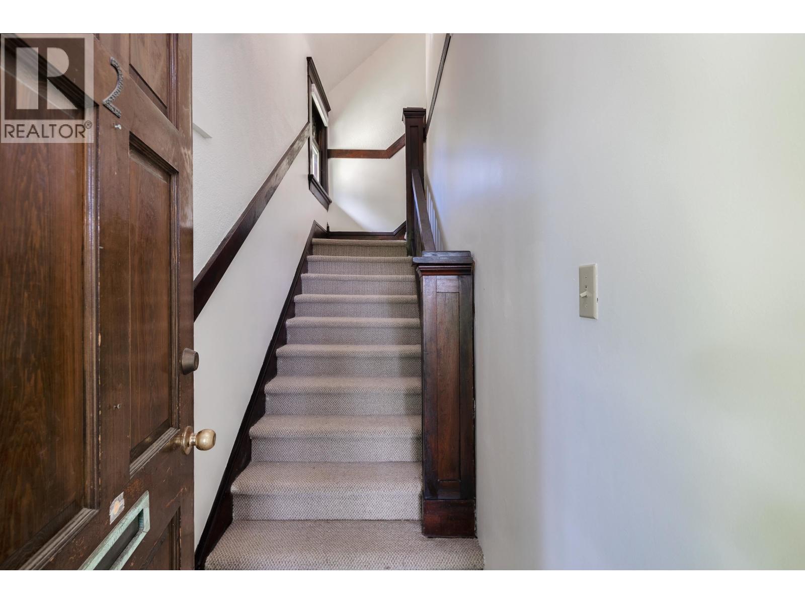 #2 (TOP FLOOR) 2176 W 13 AVENUE, Vancouver