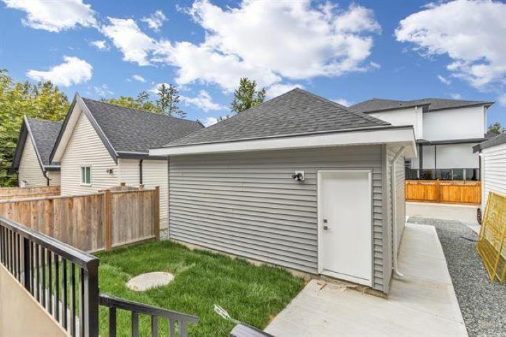 19415 70 AVENUE, Surrey