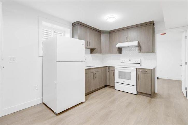 19415 70 AVENUE, Surrey