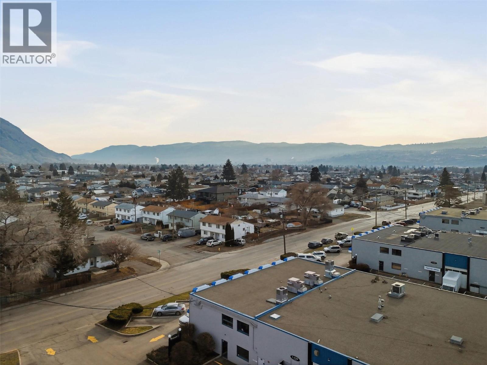 201 1139 12th Street, Kamloops